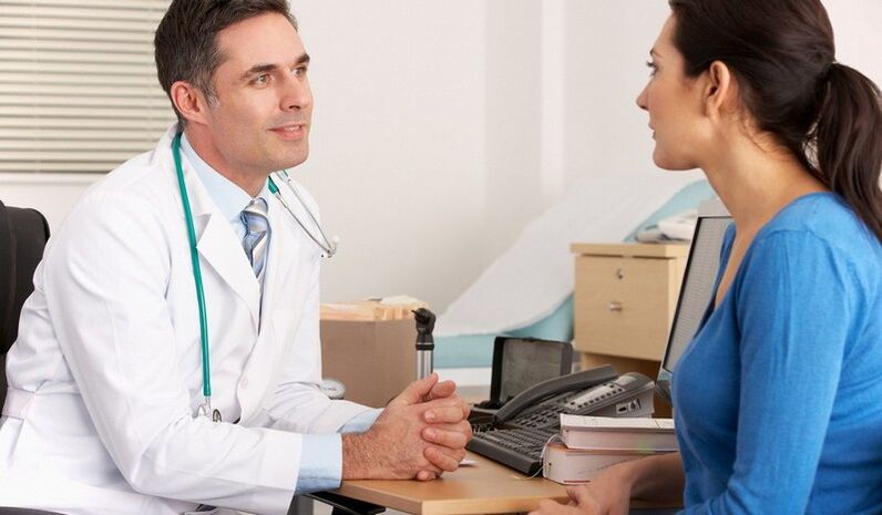 Pri plesni nechtov navštívte lekára